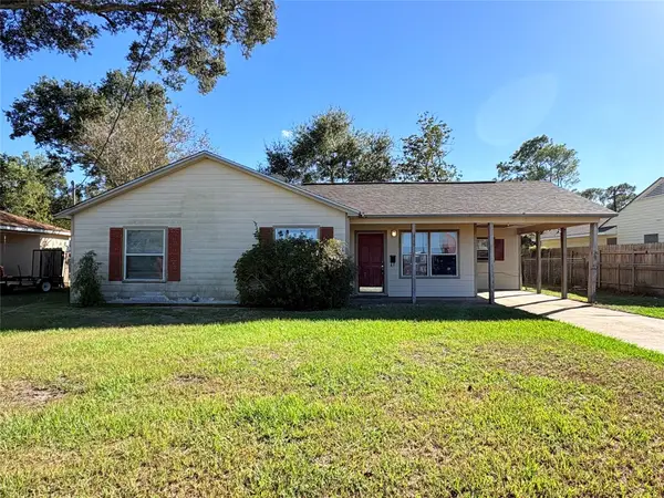 629 W Norris Street, El Campo, TX 77437
