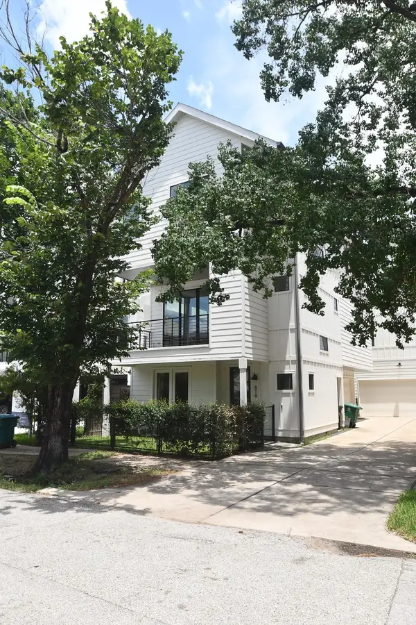 818 Knox Street, Houston, TX 77007