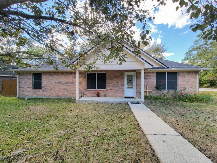 1000 Shell Avenue, Cleveland, TX 77327 - #2
