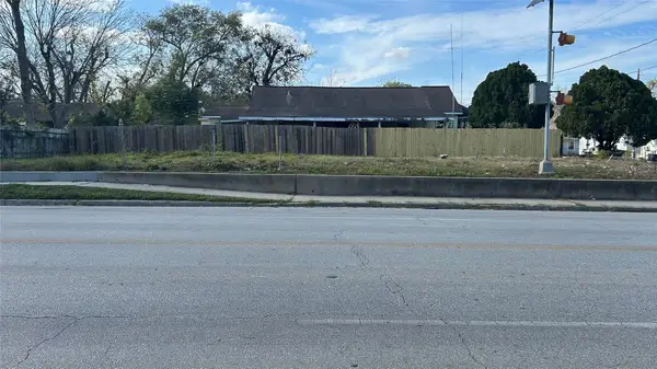 911 & 913 75th Street, Houston, TX 77011