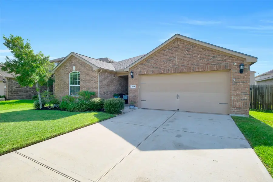 9415 Gold Mountain Drive, Rosharon, TX 77583 - Image #2