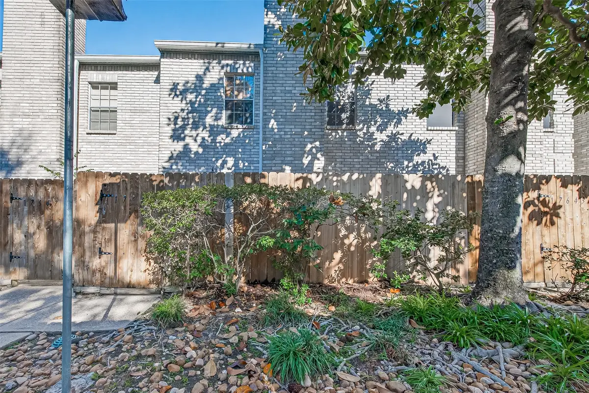 17645 Red Oak Drive #7645, Houston, TX 77090 - Image #1