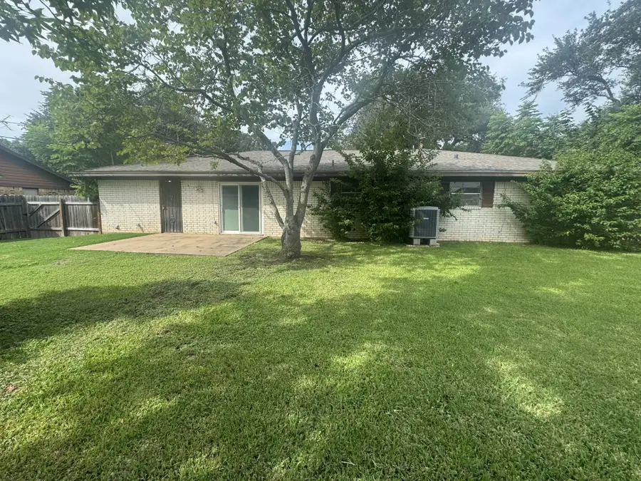 706 University Avenue, Wharton, TX 77488 - Image #2