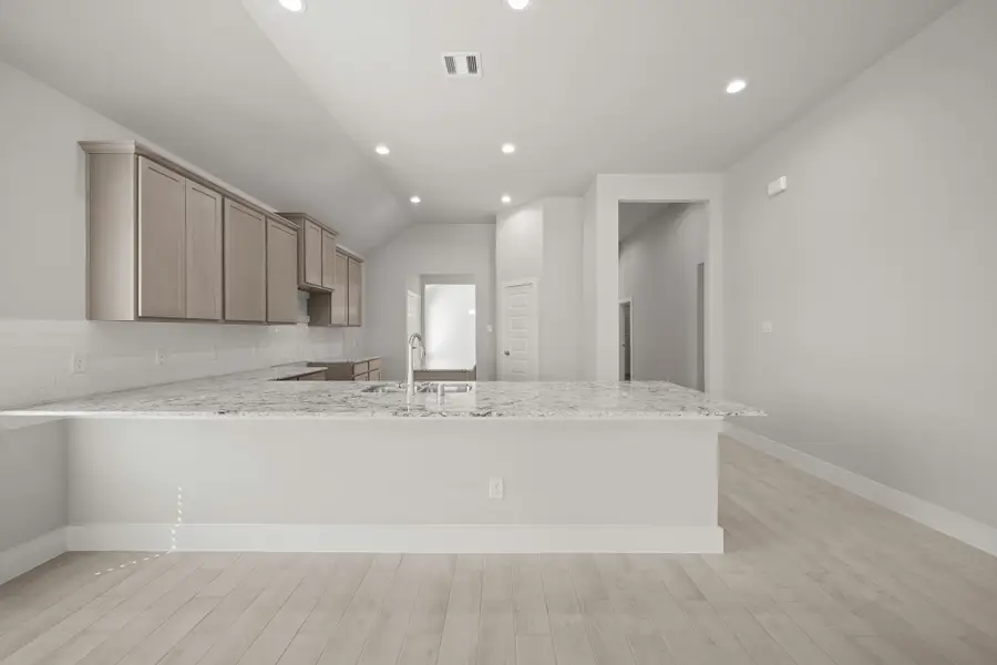 412 Elmbrook Terrace Way, Waller, TX 77484 - Image #2