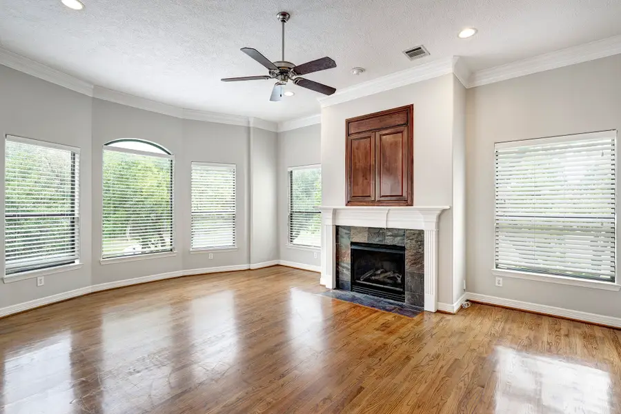 1729 Lexington Street, Houston, TX 77098 - Image #2