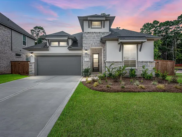 7058 North Lake Clopton Drive, Montgomery, TX 77316
