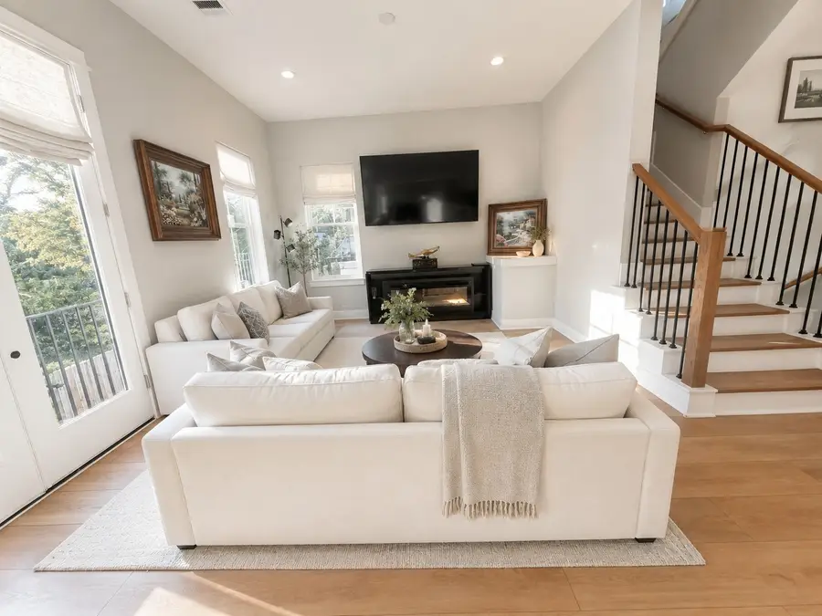 825 Woodcrest Drive, Houston, TX 77018 - #3