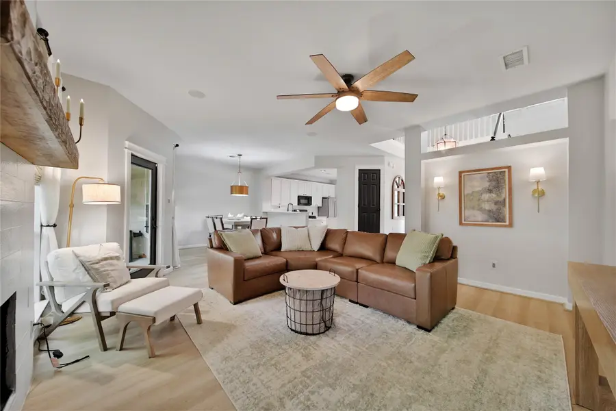 34 Wintergreen Trail, The Woodlands, TX 77382 - #2