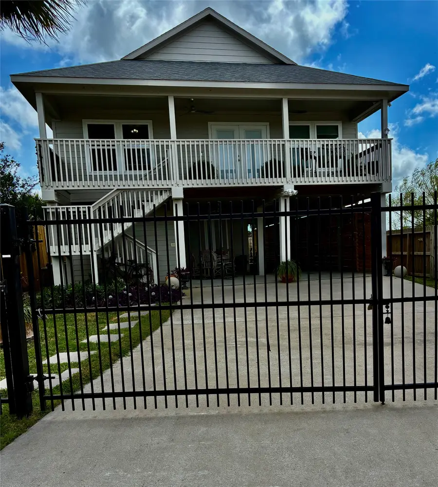 246 Debbie Lane, San Leon, TX 77539 - #2