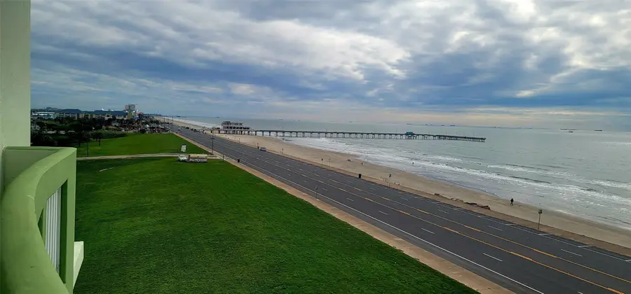 9420 Seawall Boulevard #601, Galveston, TX 77554 - #3