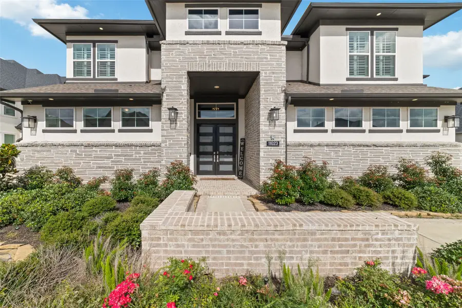 11023 White Caterpillar Drive, Cypress, TX 77433 - Image #2