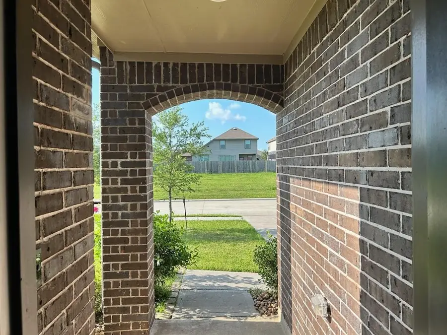 765 Camden Valley Lane, La Marque, TX 77568 - Image #2