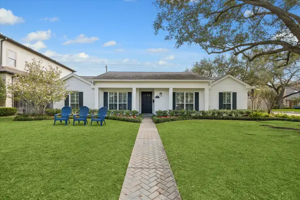 2511 Briarmead Drive, Houston, TX 77057