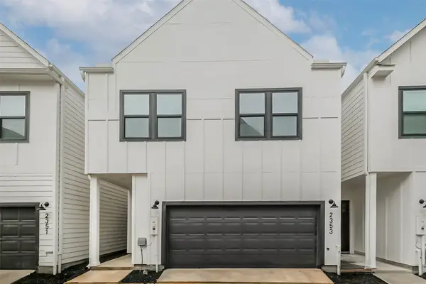 2353 Hoskins Drive, Houston, TX 77080