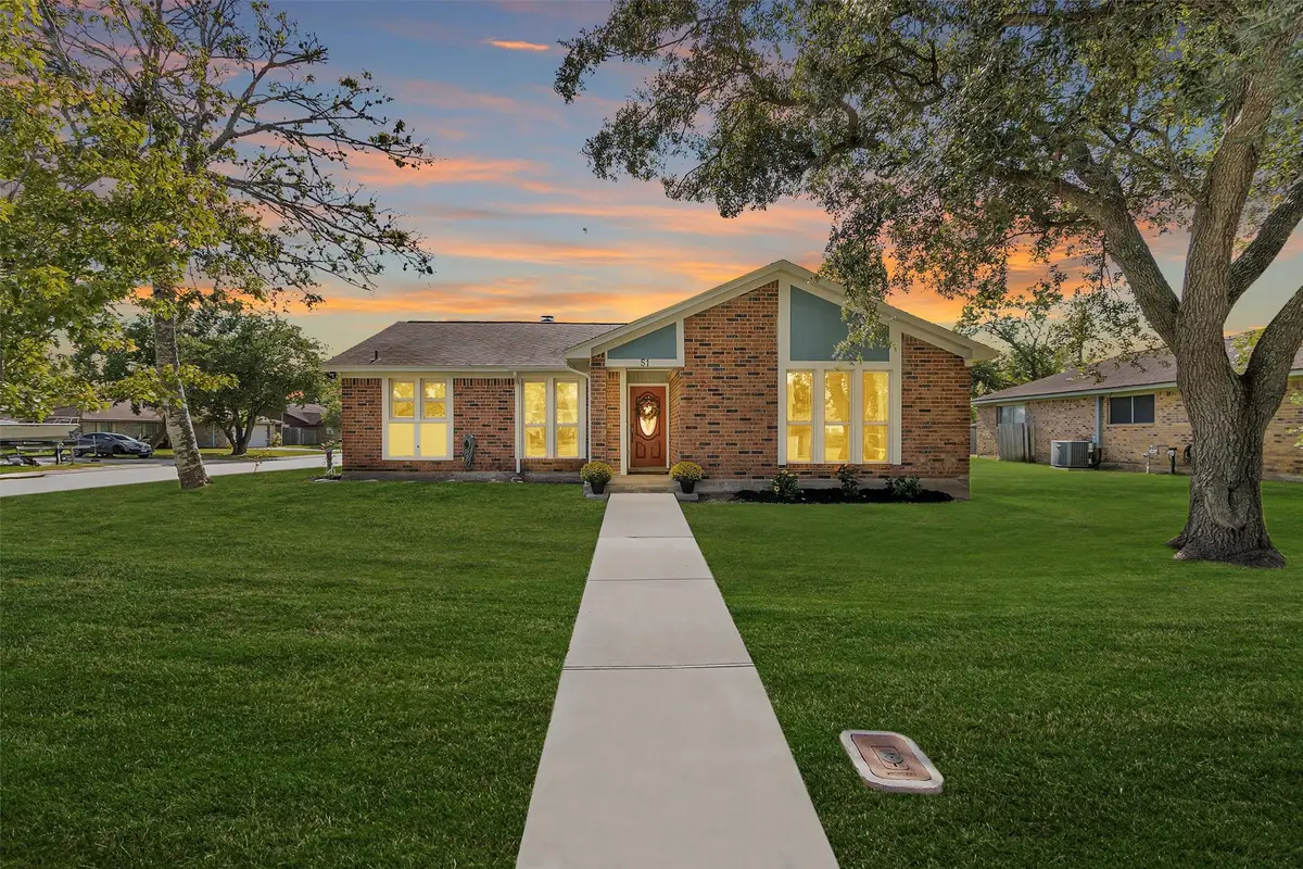 51 Lotus Court, Lake Jackson, TX 77566 - Image #1