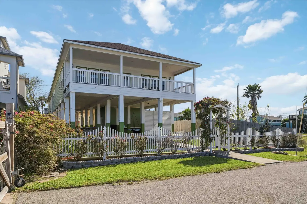 1813 Avenue A, Dickinson, TX 77539 - #1