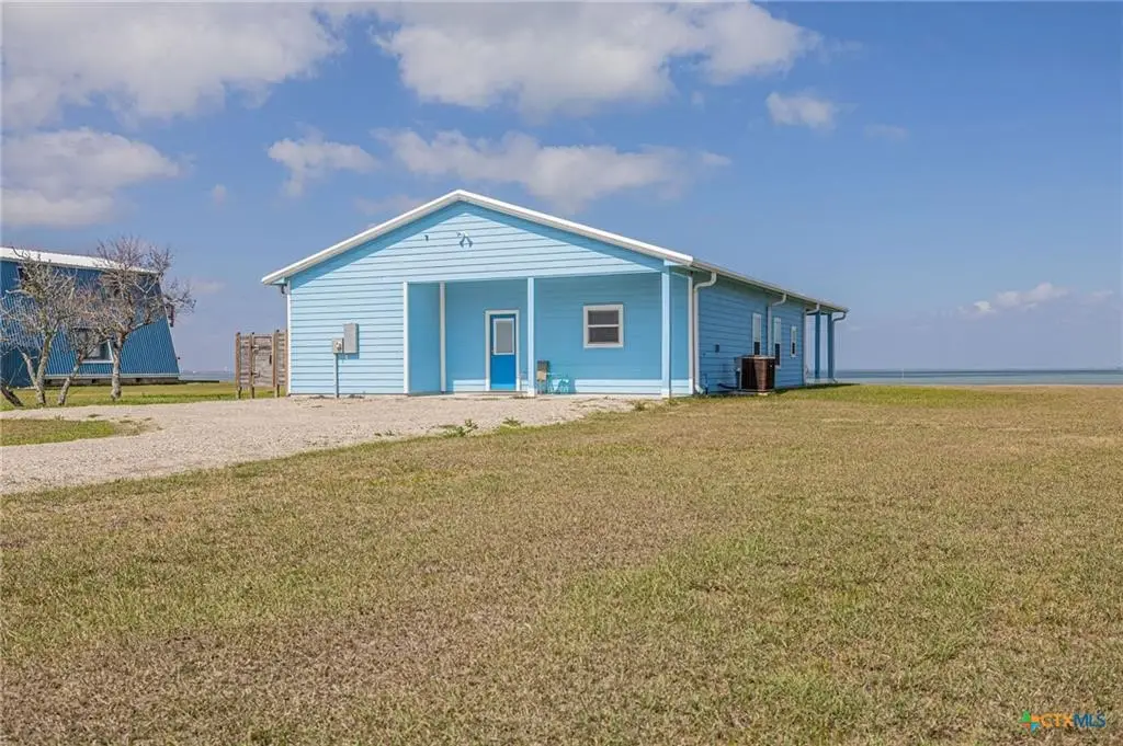 400 W Kruse Road, Port Lavaca, TX 77979 - #1