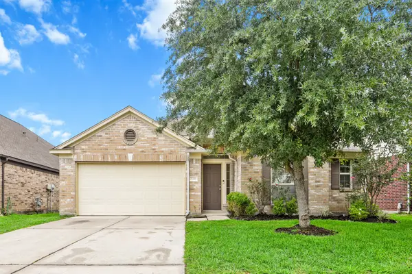 5211 Cayenne Lane, Baytown, TX 77521