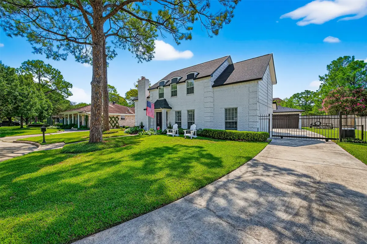 10935 Piping Rock Lane, Houston, TX 77042 - #1