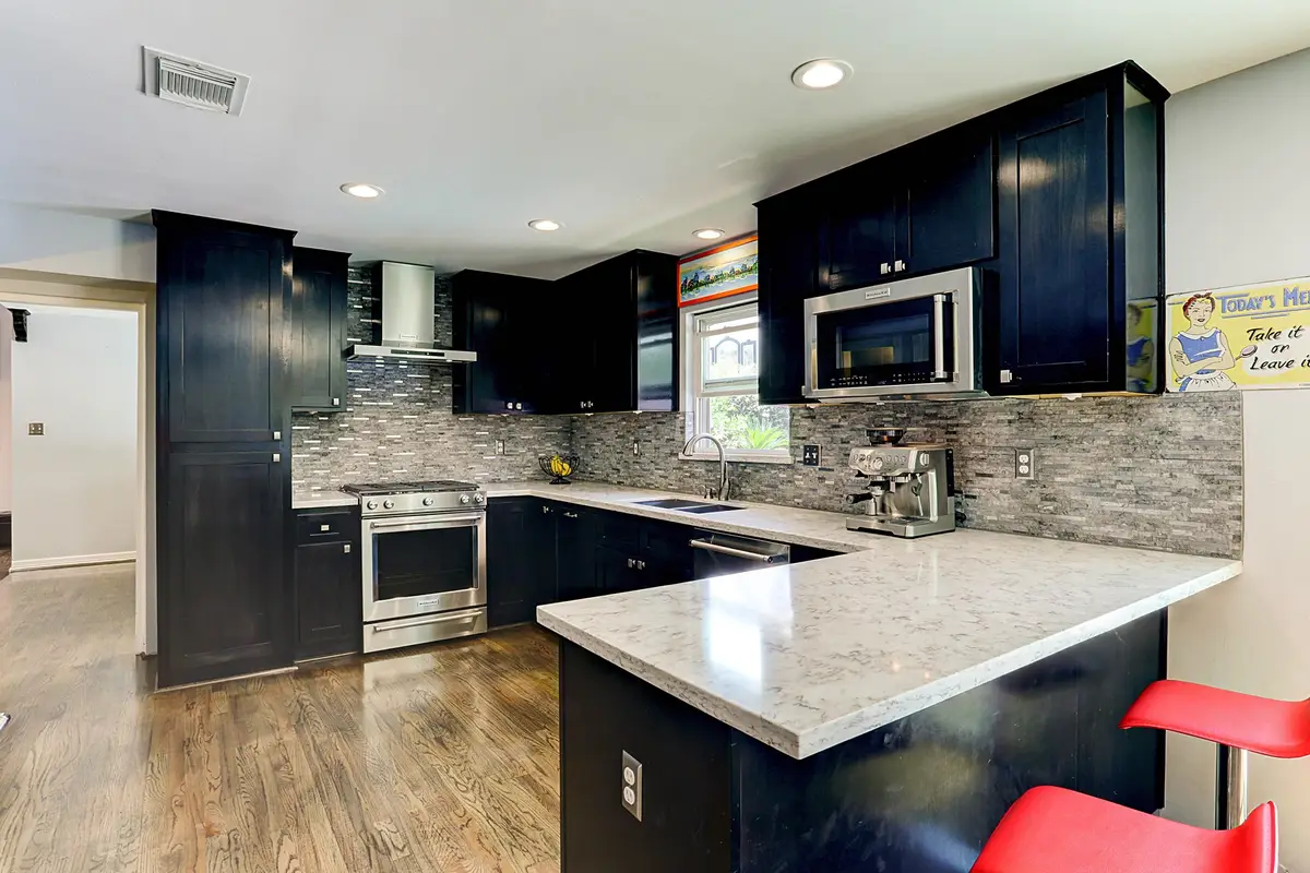 3307 Chris Drive, Houston, TX 77063 - Image #1