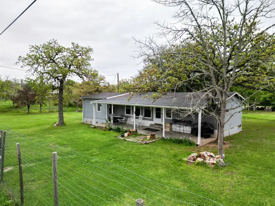 409 Dogwood Lane, Somerville, TX 77879 - Image #2