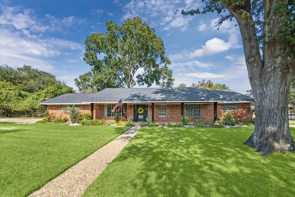 2109 Tison Street, Brenham, TX 77833 - #1