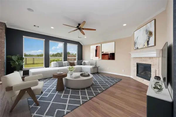 13721 Northline Lake Drive, Houston, TX 77044