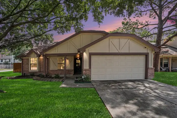 10038 Wayward Wind Lane, Houston, TX 77064
