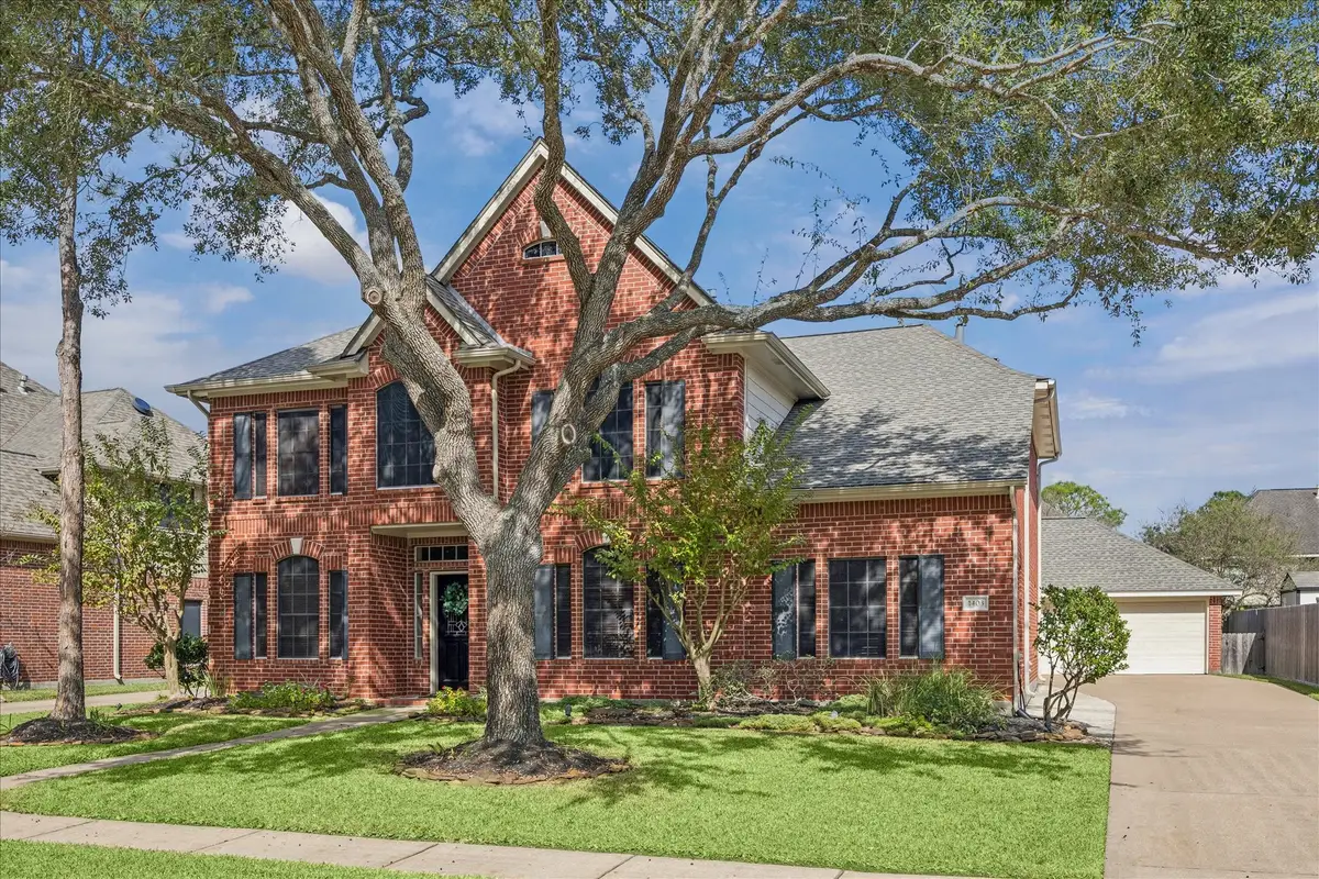 1403 Pinewood Court, Pearland, TX 77581 - Image #1