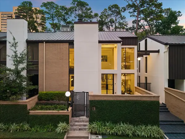 45 Briar Hollow #6, Houston, TX 77027