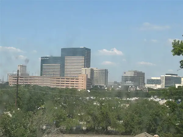 2207 S Braeswood Boulevard S #43b, Houston, TX 77030