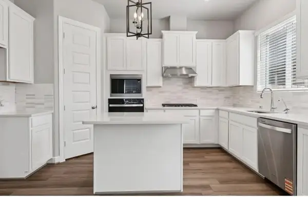 2200 King Mackerel Drive, Kemah, TX 77565