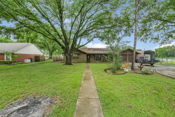 17006 Crooked Oak Drive, Cypress, TX 77429