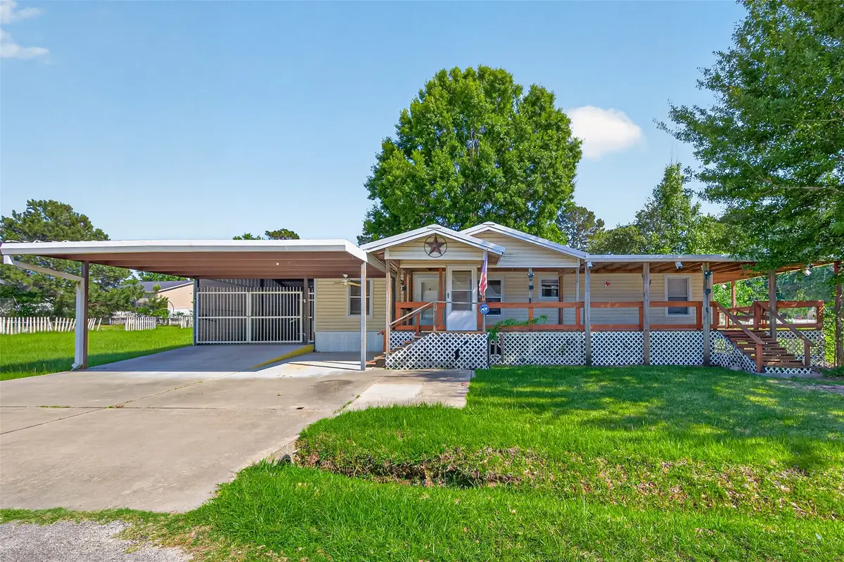 235 Iris, Livingston, TX 77351 - #1