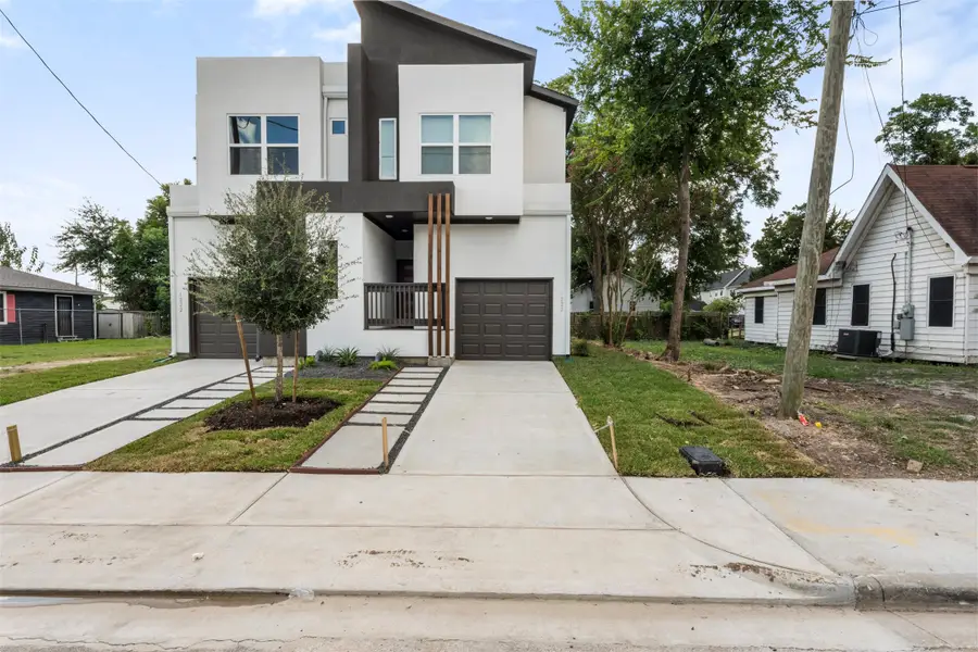 1220 E 33rd Street, Houston, TX 77022 - Image #2