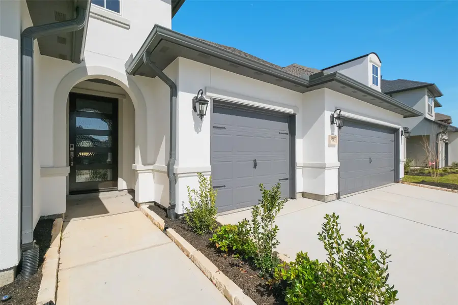 9719 Hunters Run Drive, Missouri City, TX 77459 - Image #3