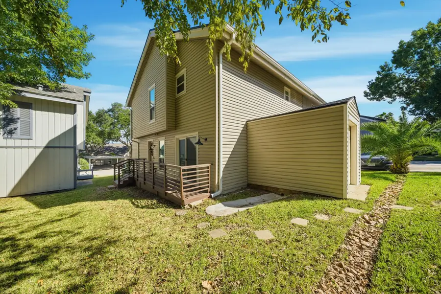 24 Lakeview Village, Conroe, TX 77356 - #3