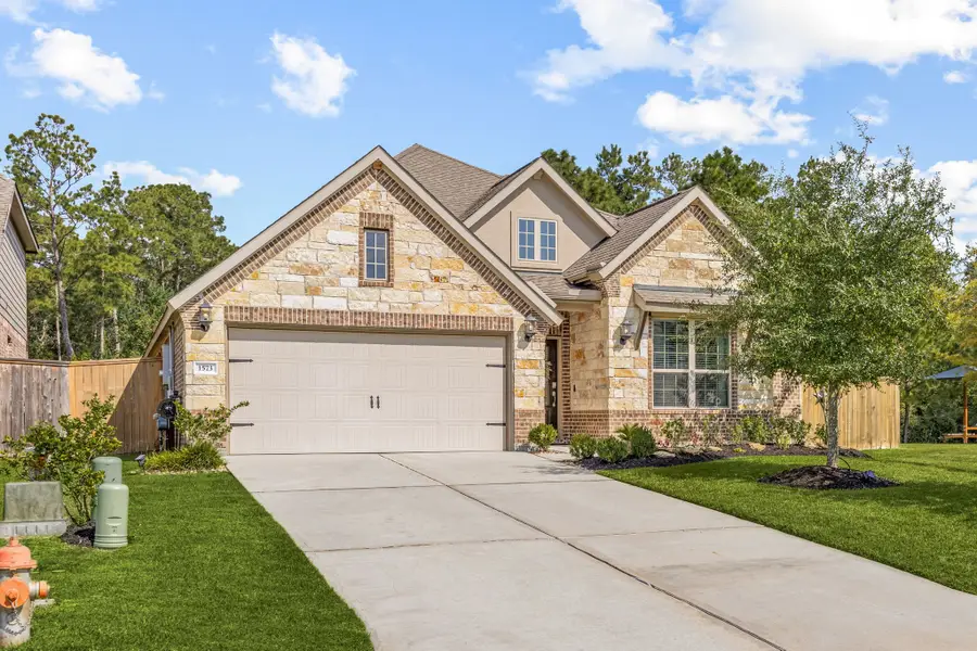 1573 Ancient Oak Lane, Conroe, TX 77301 - Image #2