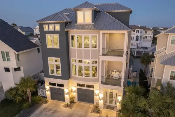 3430 Treasure Circle, Galveston, TX 77554