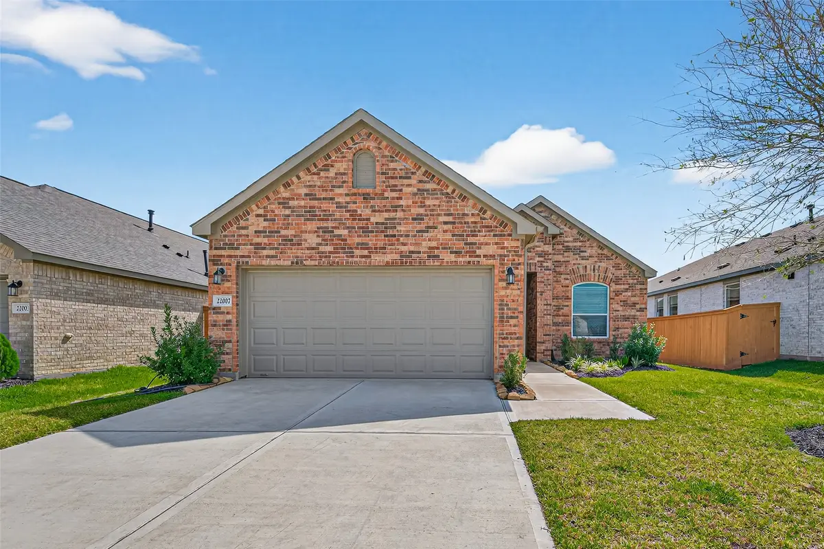 22007 Oia Island Drive, Hockley, TX 77447 - Image #1