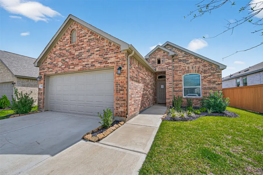 22007 Oia Island Drive, Hockley, TX 77447 - Image #3