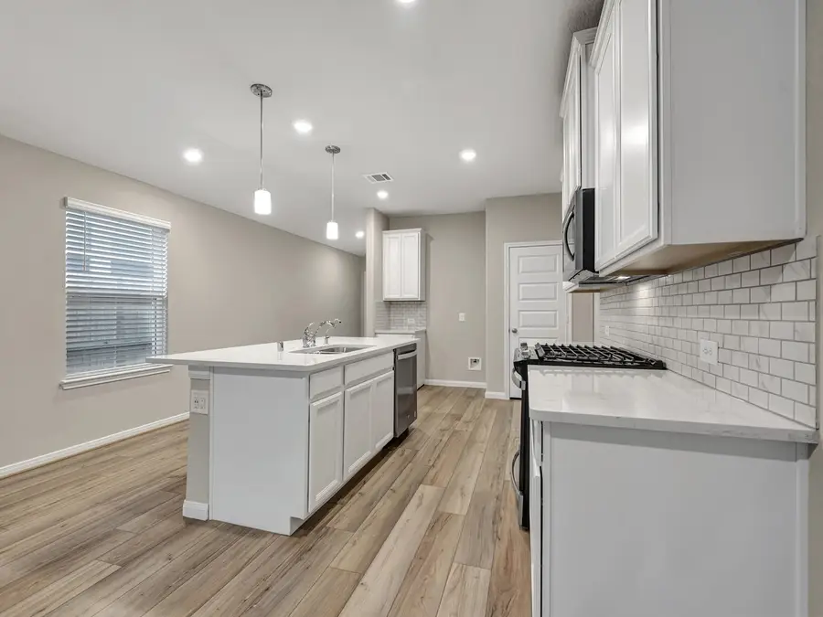 6630 Lahna Oak, Conroe, TX 77304 - Image #3