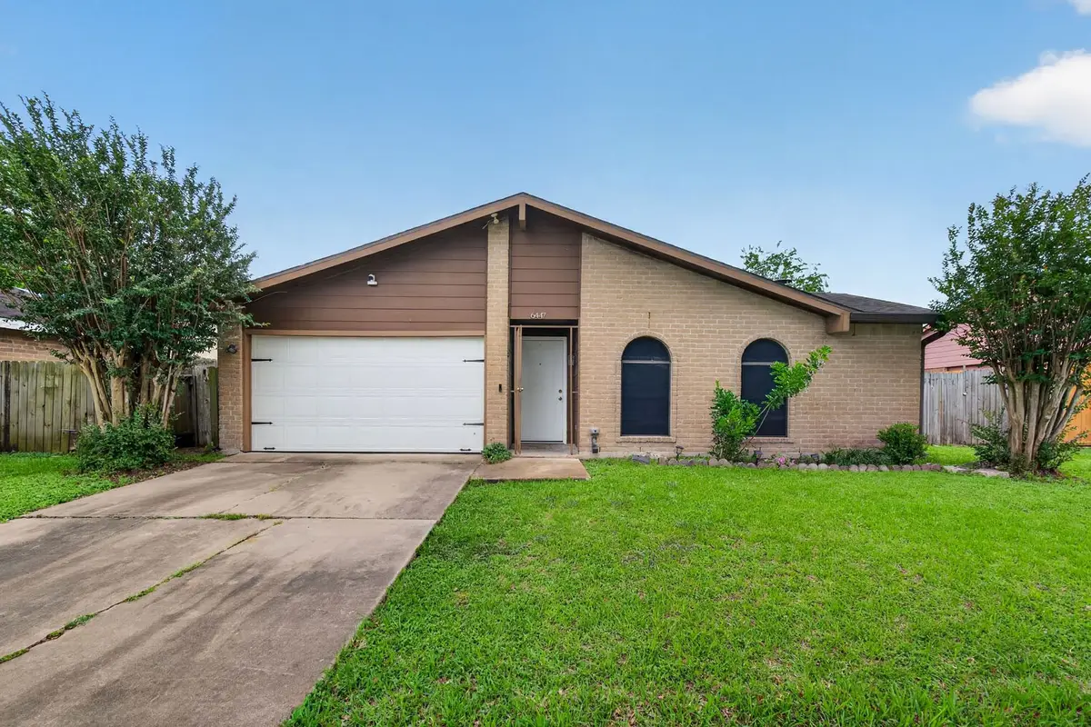 6447 W Fuqua Drive, Stafford Missouri City, TX 77489 - #1