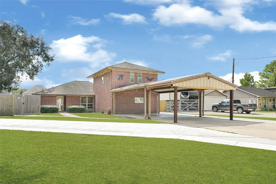 9206 W Sterling Drive, Pearland, TX 77584 - Image #2