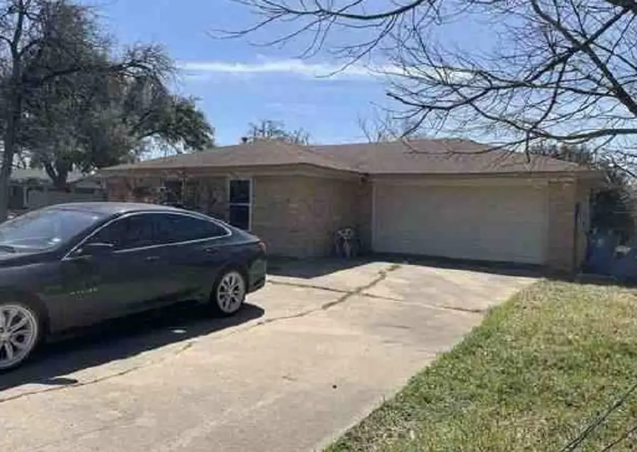 100 Post Oak Lane, Elgin, TX 78621 - #3