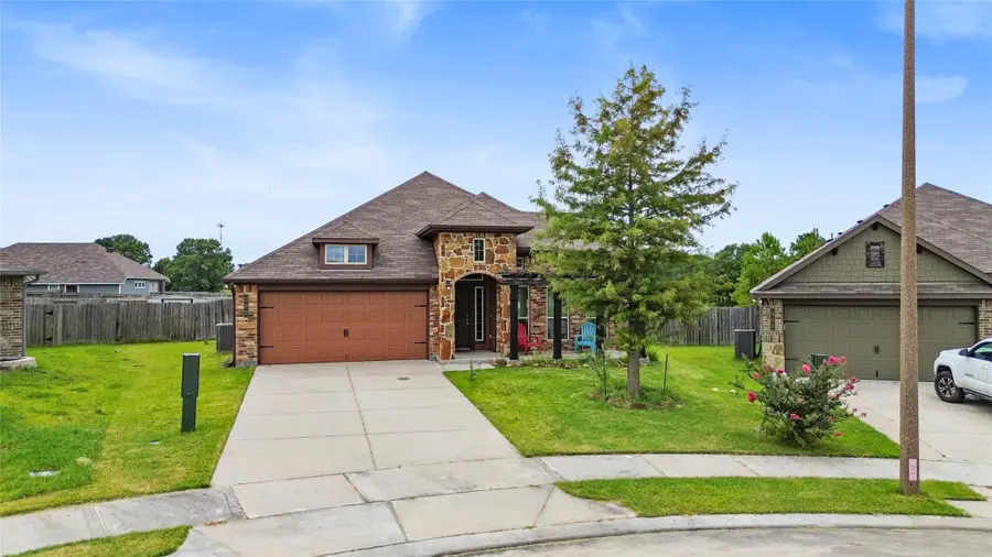 307 Brocks Lane, Montgomery, TX 77356 - Image #2