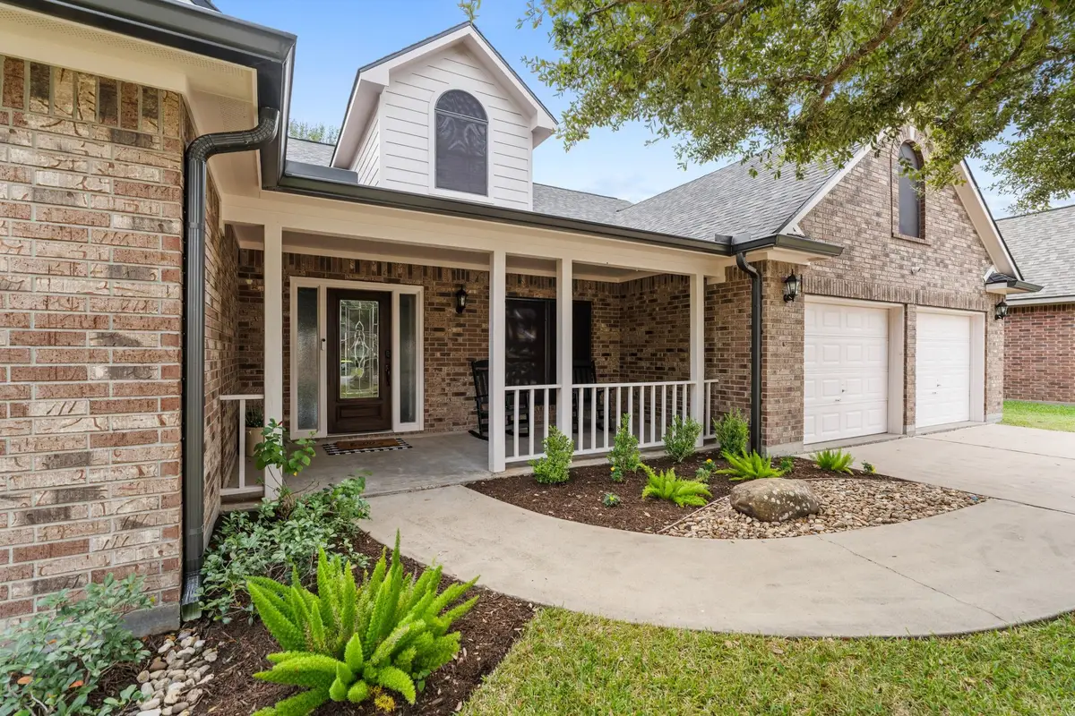 3811 Candlewood Circle, Needville, TX 77461 - Image #1