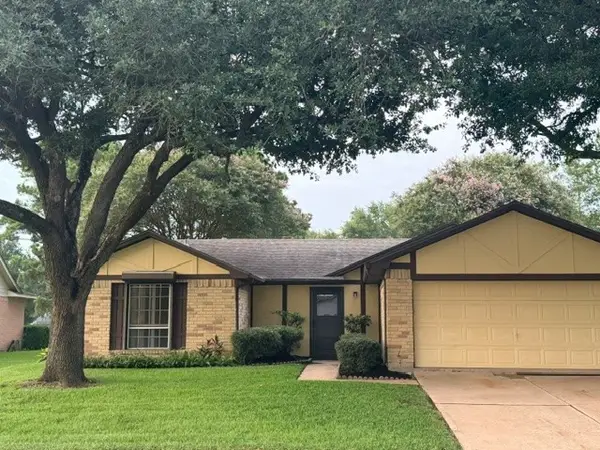 3307 S Peach Hollow Circle, Pearland, TX 77584