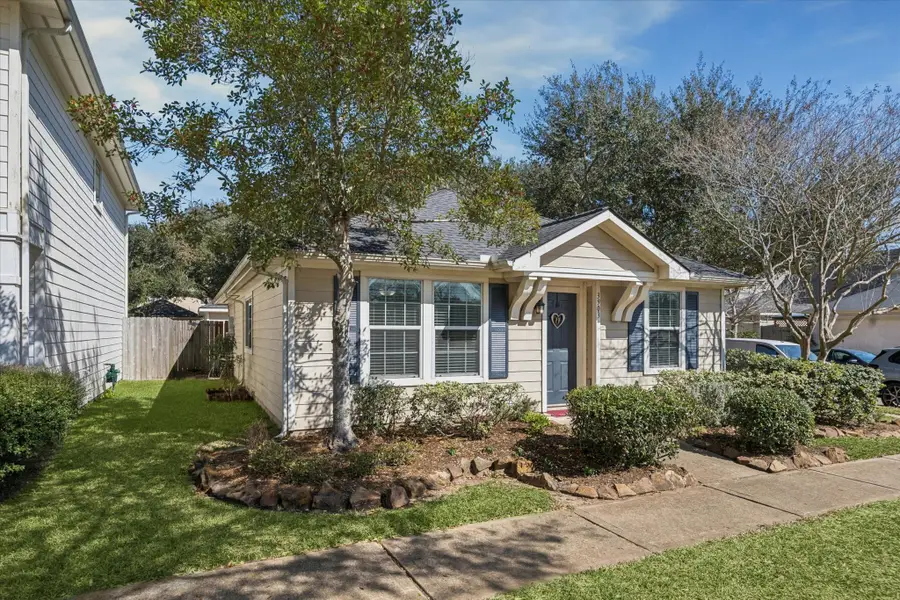 3903 Southern Bend, Missouri City, TX 77459 - #2