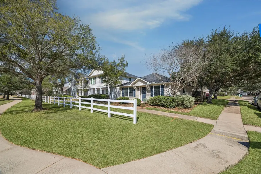 3903 Southern Bend, Missouri City, TX 77459 - #3